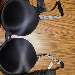 Victoria's Secret Black Bra with Logo Straps